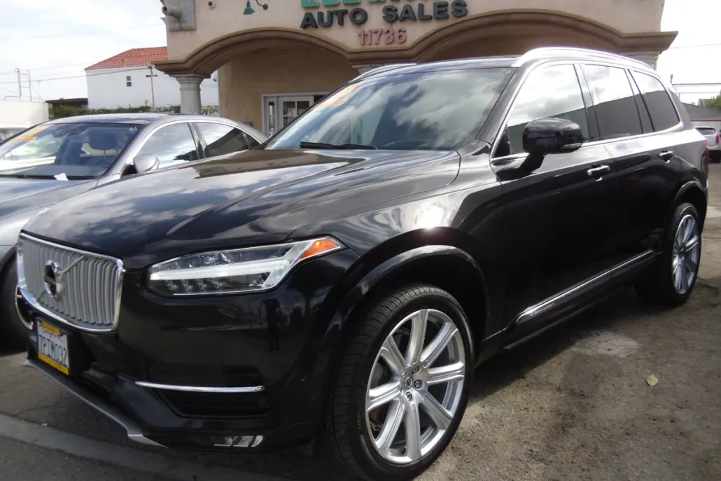 2016 Volvo XC90 AWD T6 Inscription photo 1