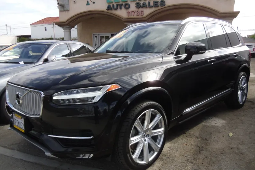 2016 Volvo XC90 AWD T6 Inscription photo 1