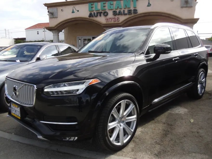 2016 Volvo XC90 AWD T6 Inscription photo 1