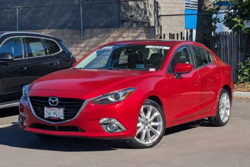 2015 Mazda Mazda3 Grand Touring photo 1