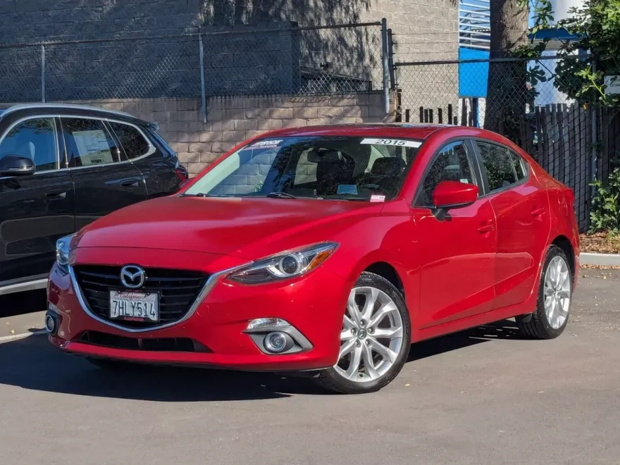 2015 Mazda Mazda3 Grand Touring photo 1