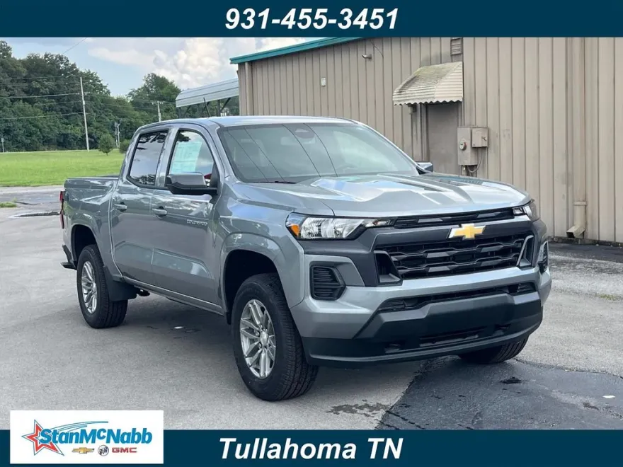 2025 Chevrolet Colorado Work Truck LT photo 1