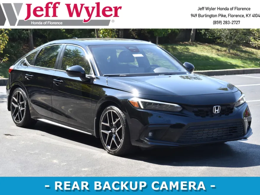 2022 Honda Civic Sport Touring Hatchback photo 1