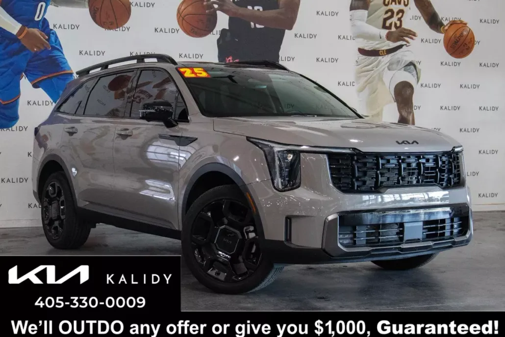 2025 Kia Sorento X-Line SX photo 1