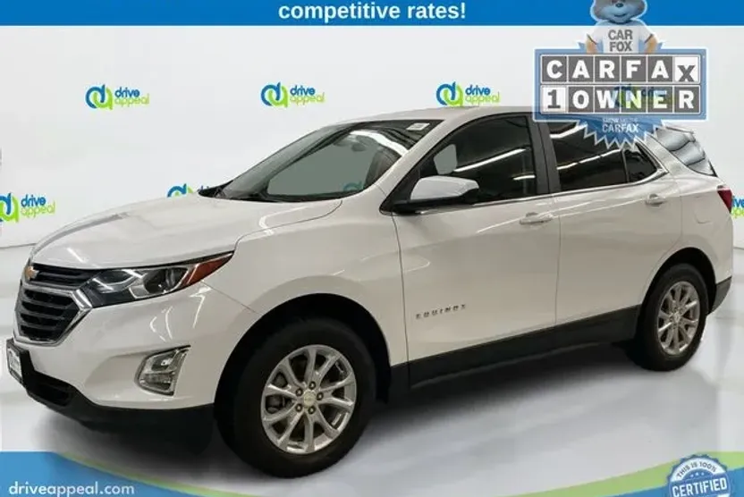 2021 Chevrolet Equinox LT photo 1