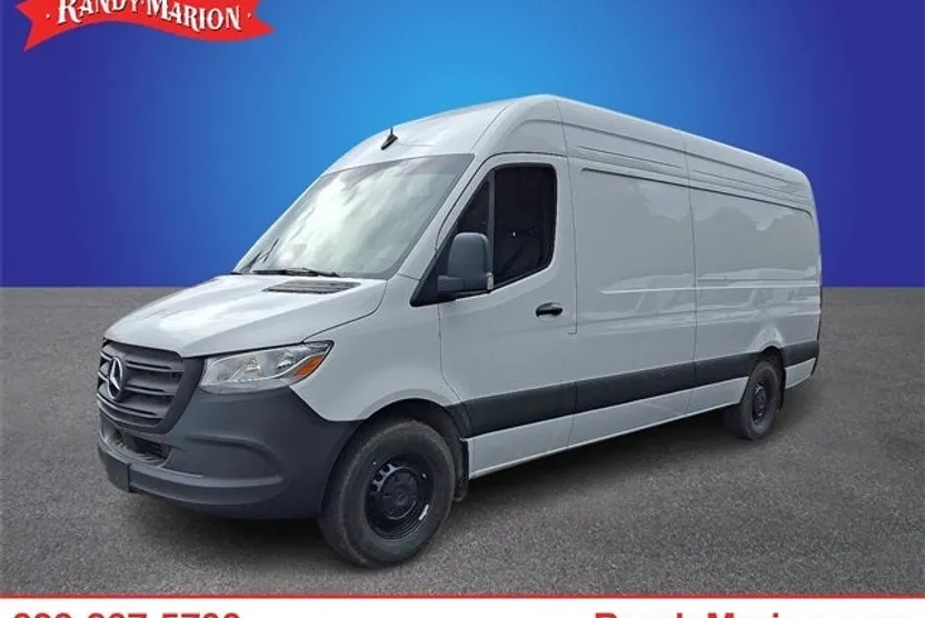 2025 Mercedes Benz Sprinter 2500 High Roof photo 1
