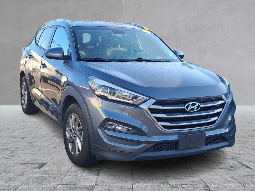 2017 Hyundai Tucson SE photo 1