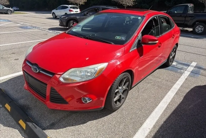 2014 Ford Focus SE photo 1