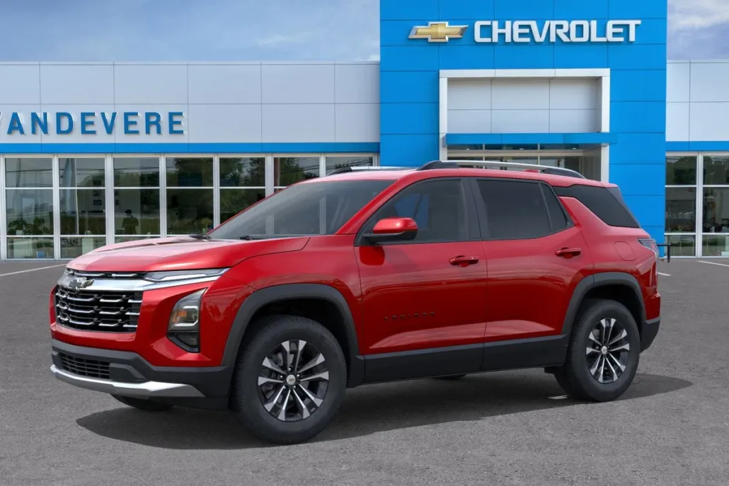 2026 Chevrolet Equinox LT photo 1
