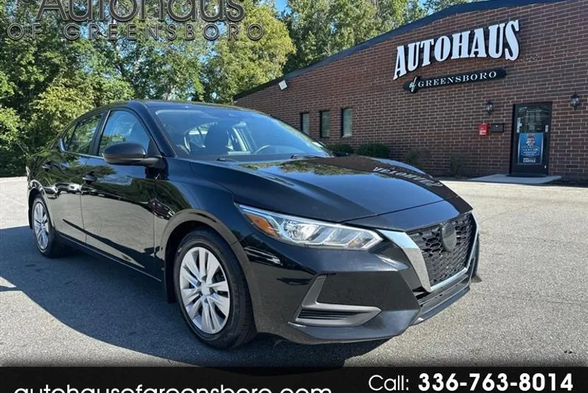2022 Nissan Sentra S photo 1
