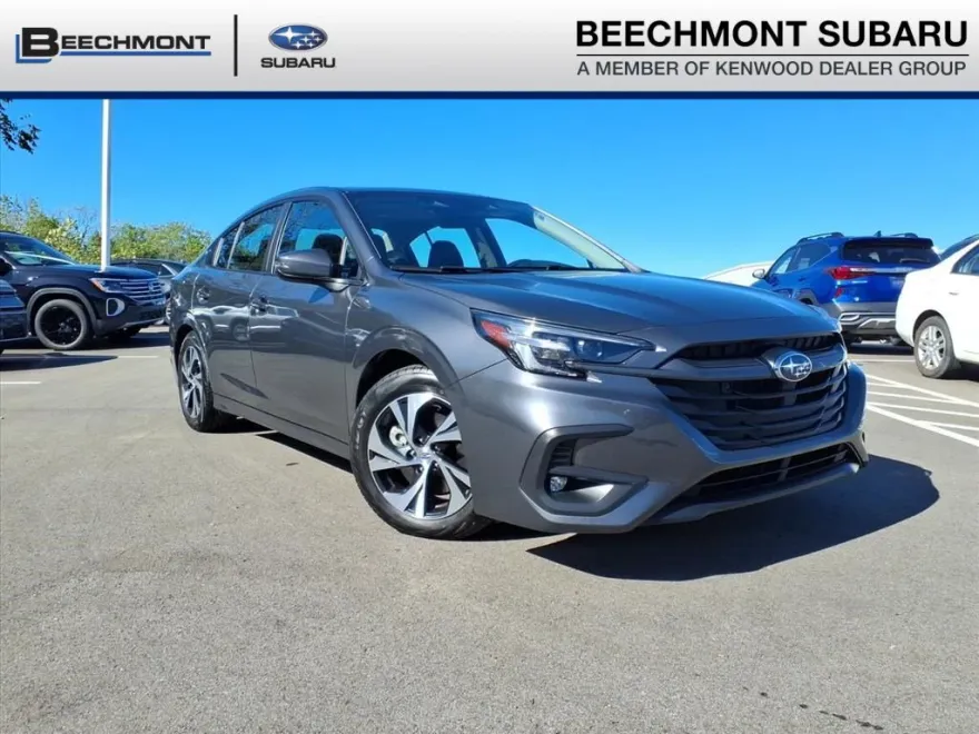 2025 Subaru Legacy Premium photo 1