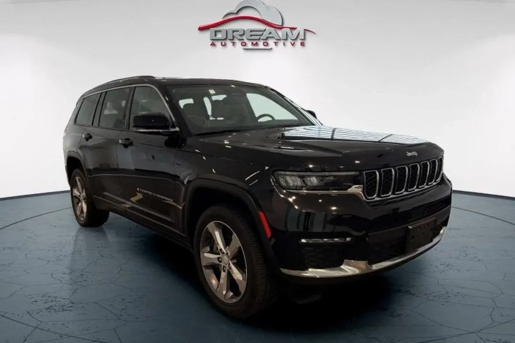 2022 Jeep Grand Cherokee Limited photo 1