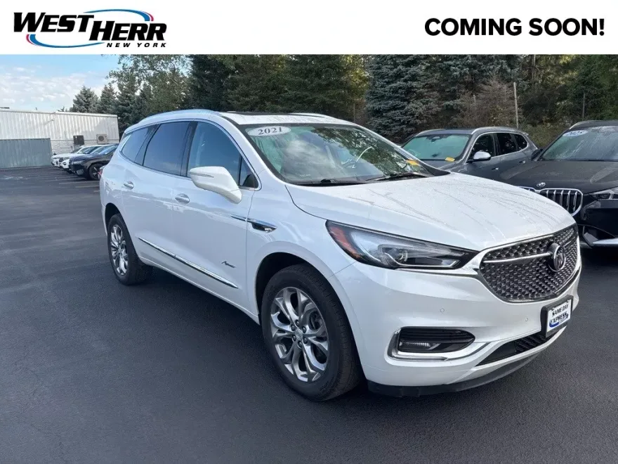2021 Buick Enclave Avenir photo 1