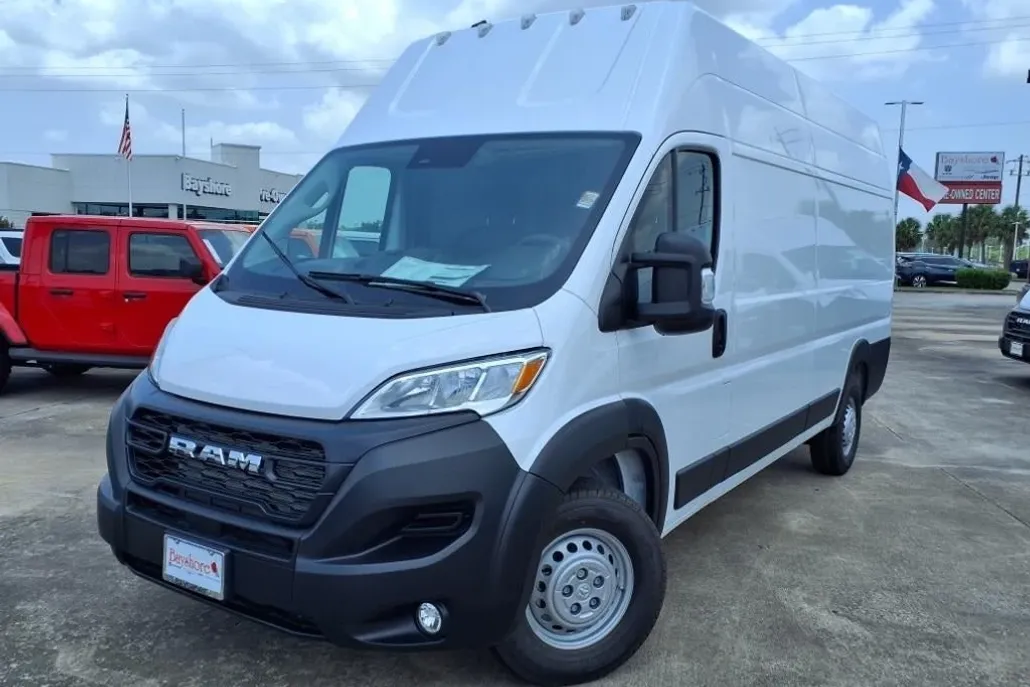 2025 Ram ProMaster 3500 Cargo Van photo 1