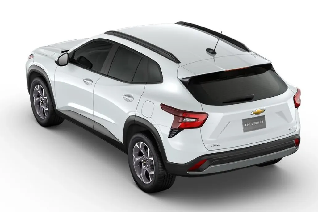 2024 Chevrolet Trax LT photo 1