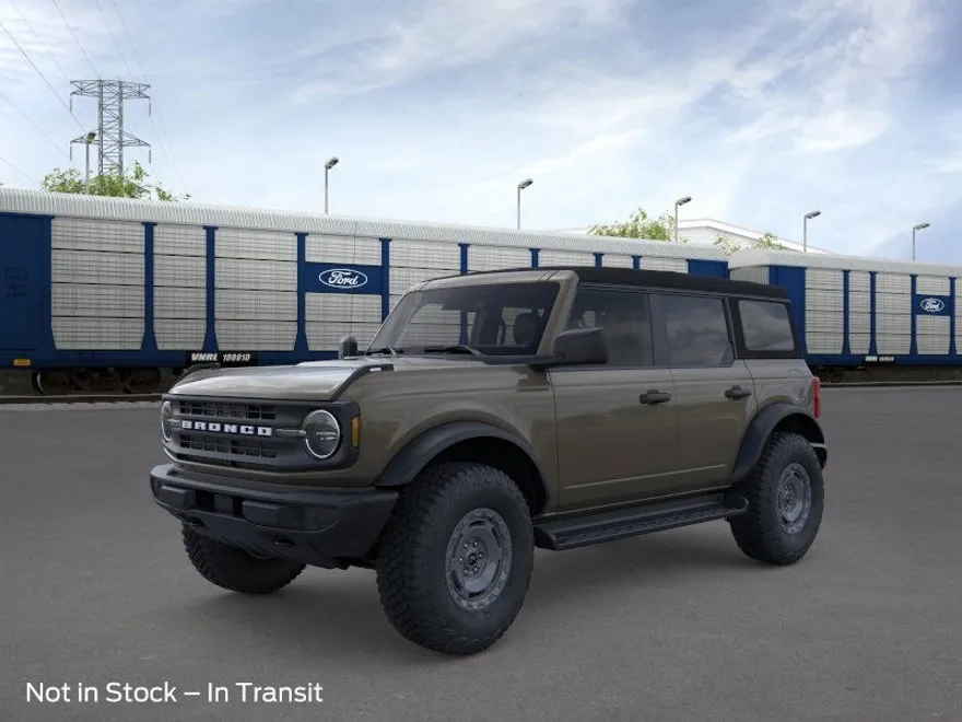 2025 Ford Bronco Base photo 1