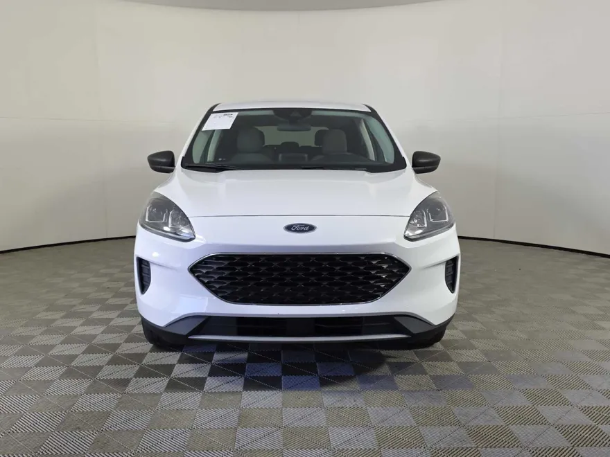 2022 Ford Escape SE photo 1