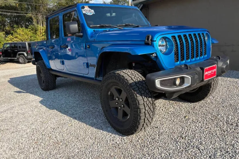 2022 Jeep Gladiator Altitude photo 1