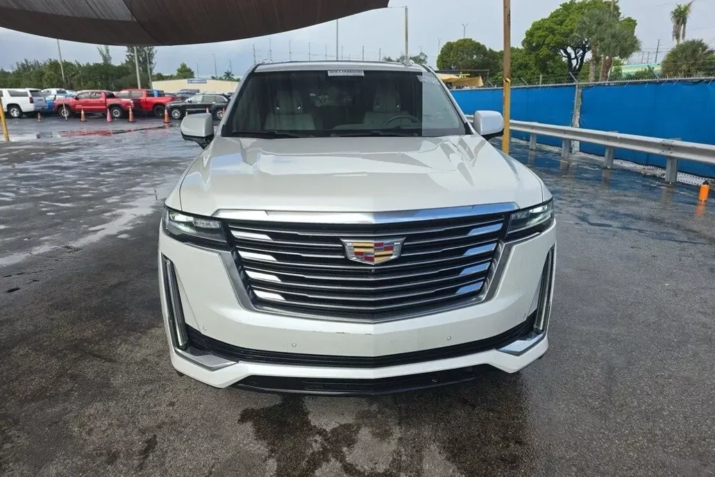 2021 Cadillac Escalade ESV Premium Luxury Platinum photo 1