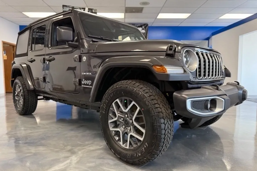 2024 Jeep Wrangler Sahara photo 1