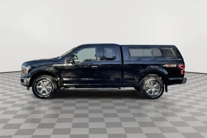 2019 Ford F-150 XLT photo 1