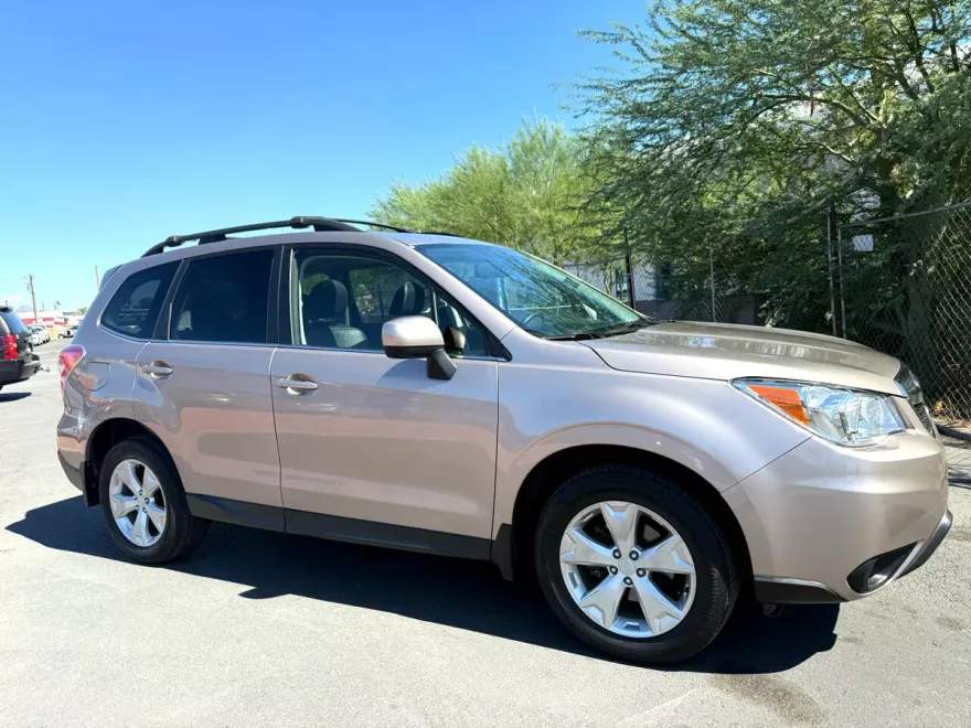 2014 Subaru Forester 2.5i Limited photo 1