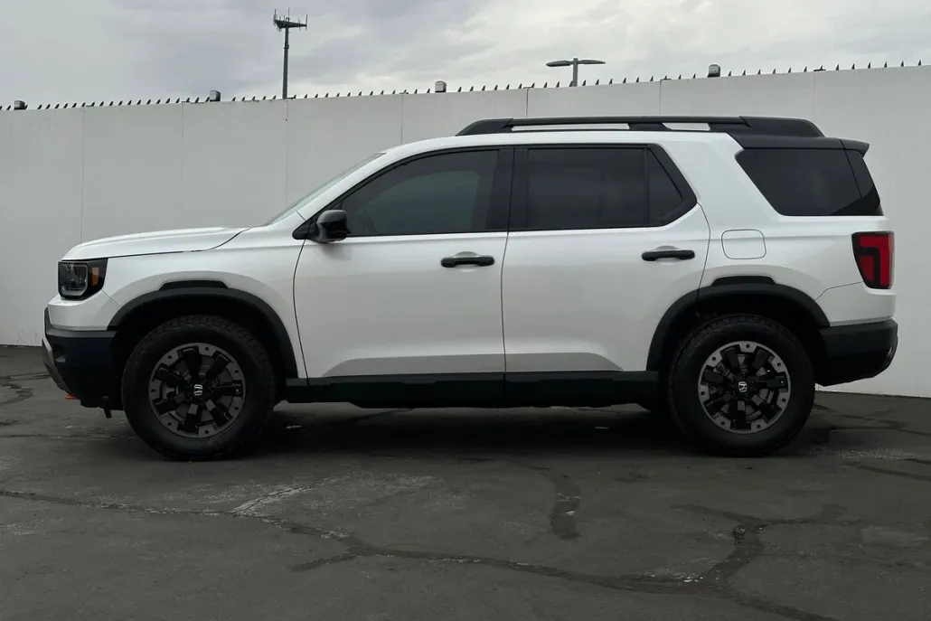 2026 Honda Passport TrailSport Elite photo 1