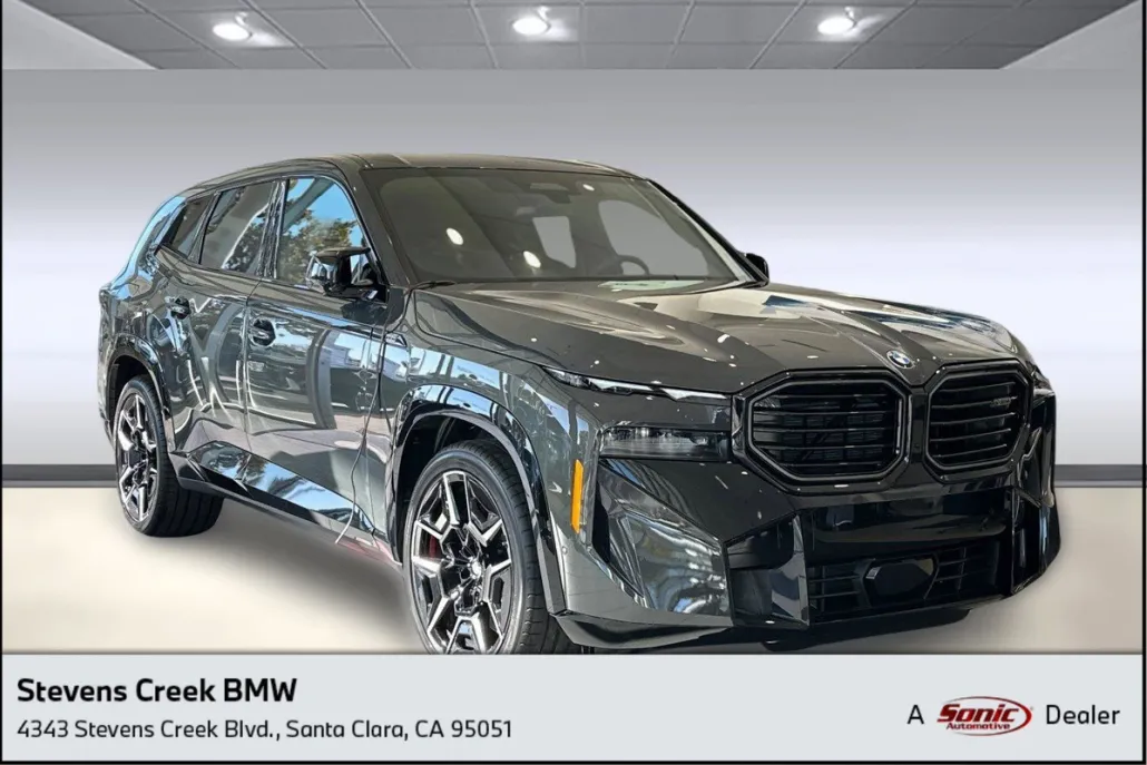 2025 Bmw XM photo 1
