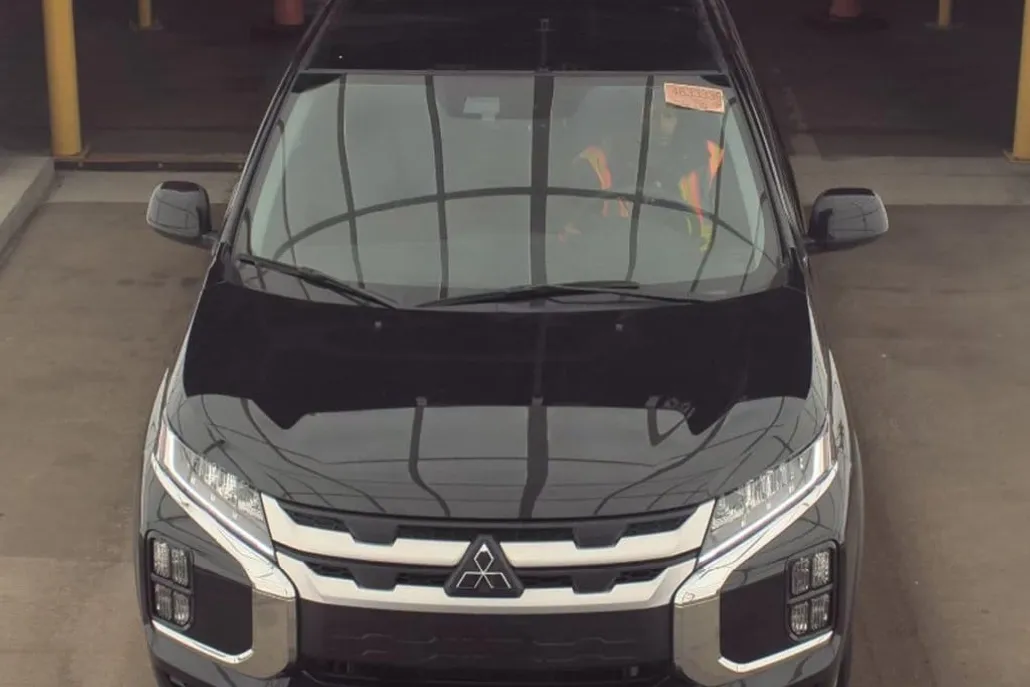 2024 Mitsubishi Outlander Sport SE photo 1
