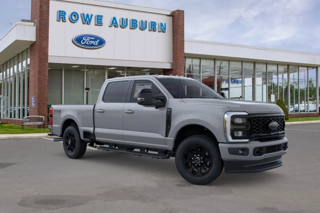 2026 Ford F-250 Lariat photo 1