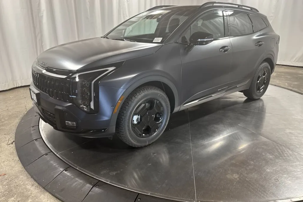 2026 Kia Sportage X-Pro Prestige photo 1