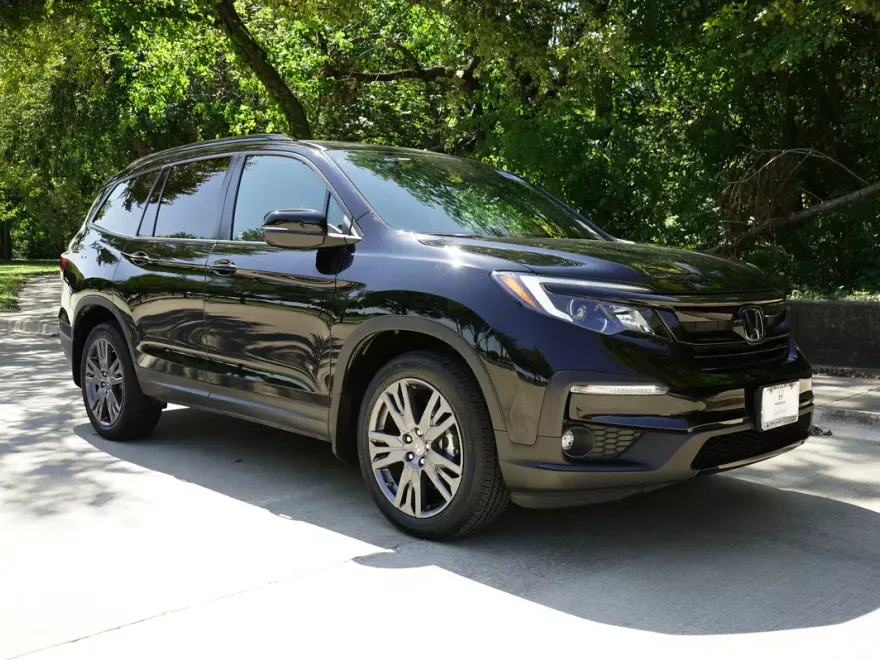 2022 Honda Pilot Sport photo 1
