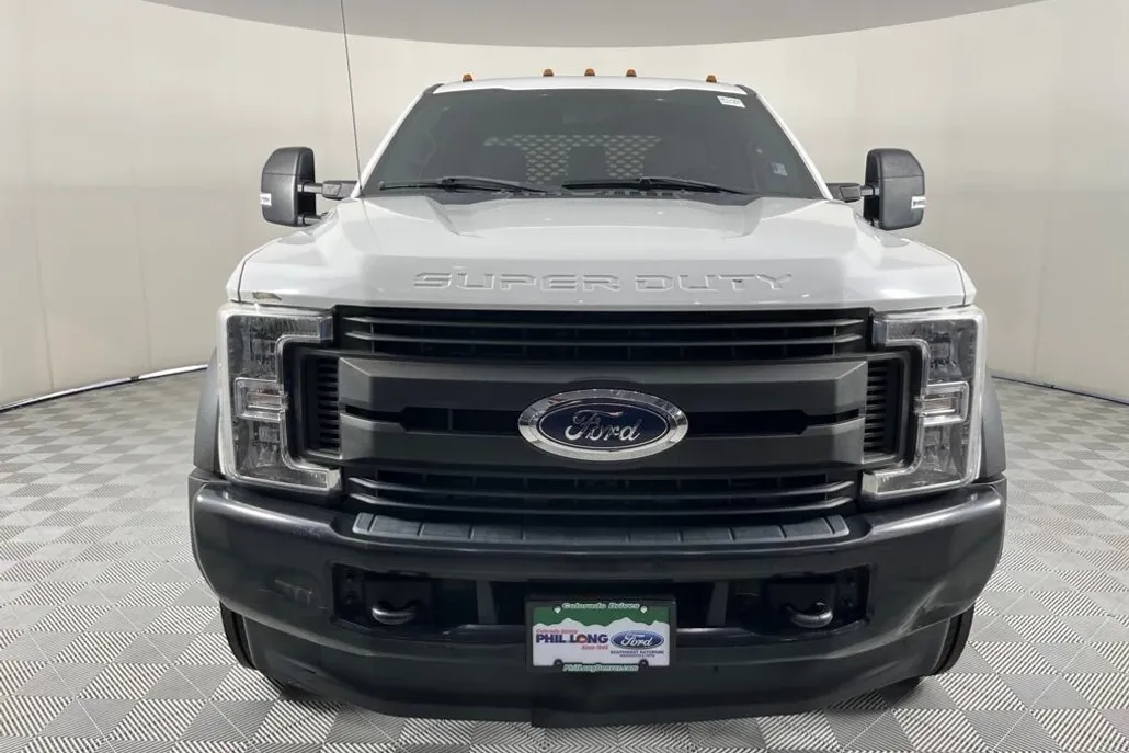 2019 Ford F-450 XL photo 1
