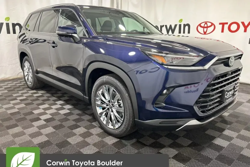 2025 Toyota Grand Highlander Platinum photo 1