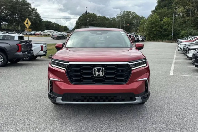 2025 Honda Pilot EX-L photo 1