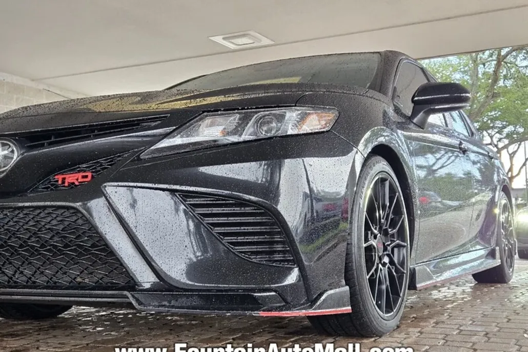 2022 Toyota Camry TRD V6 photo 1