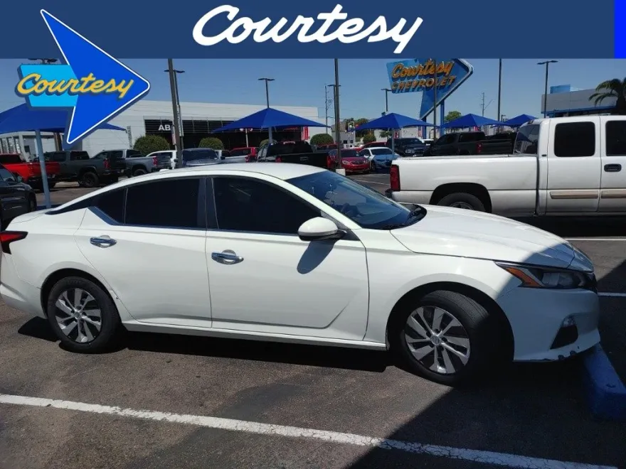 2020 Nissan Altima 2.5 S photo 1