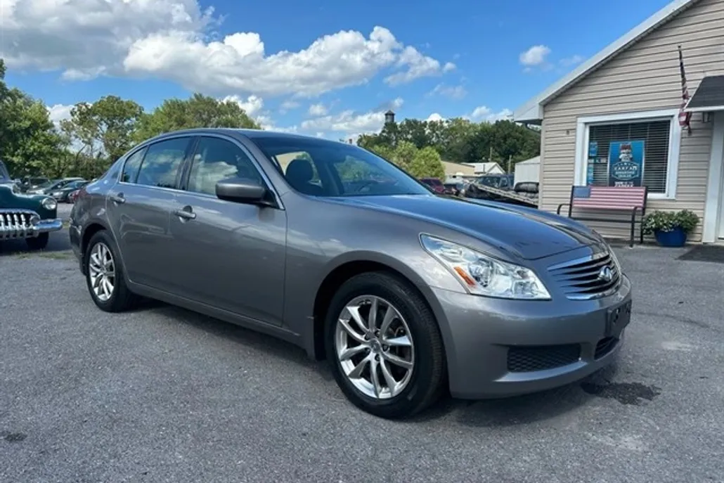 2009 Infiniti G37 photo 1