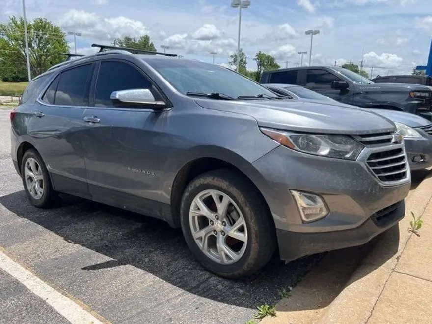2018 Chevrolet Equinox Premier photo 1