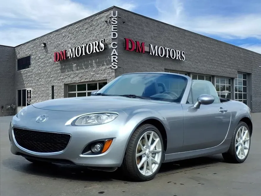 2010 Mazda MX-5 Miata Miata Touring photo 1