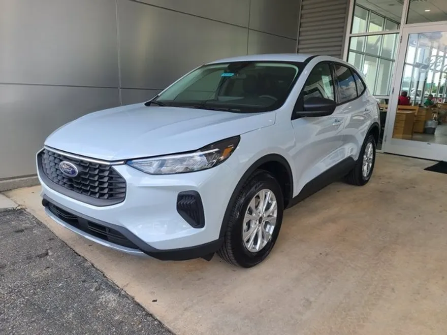 2025 Ford Escape Active photo 1