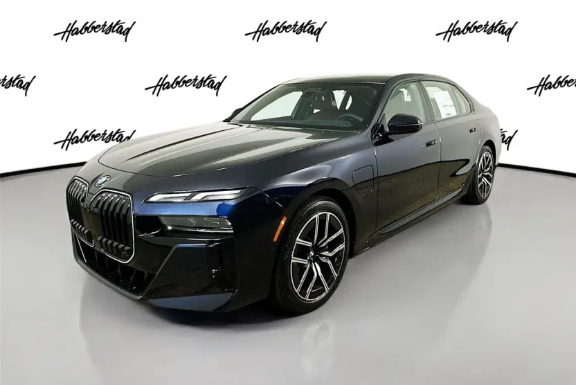 2026 Bmw 750e photo 1