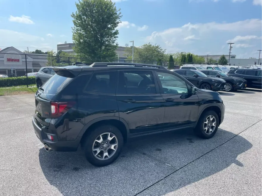 2022 Honda Passport TrailSport photo 1