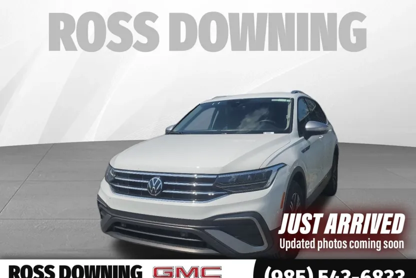 2024 Volkswagen Tiguan Wolfsburg Edition photo 1