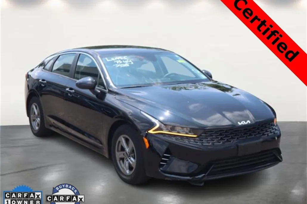 2023 Kia K5 LXS photo 1