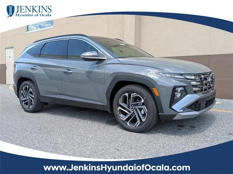 2025 Hyundai Tucson Limited photo 1