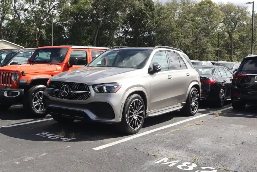 2022 Mercedes Benz GLE 350 4MATIC photo 1