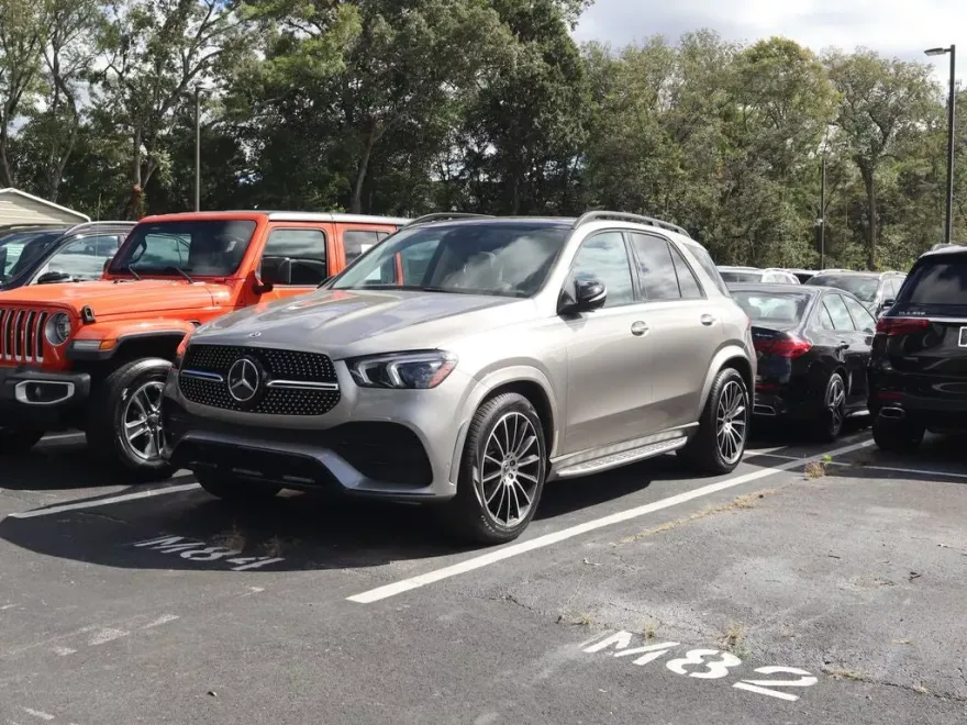 2022 Mercedes Benz GLE 350 4MATIC photo 1