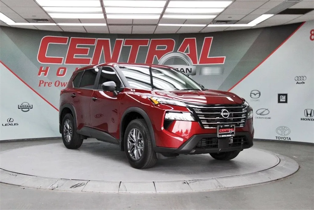 2026 Nissan Rogue S photo 1