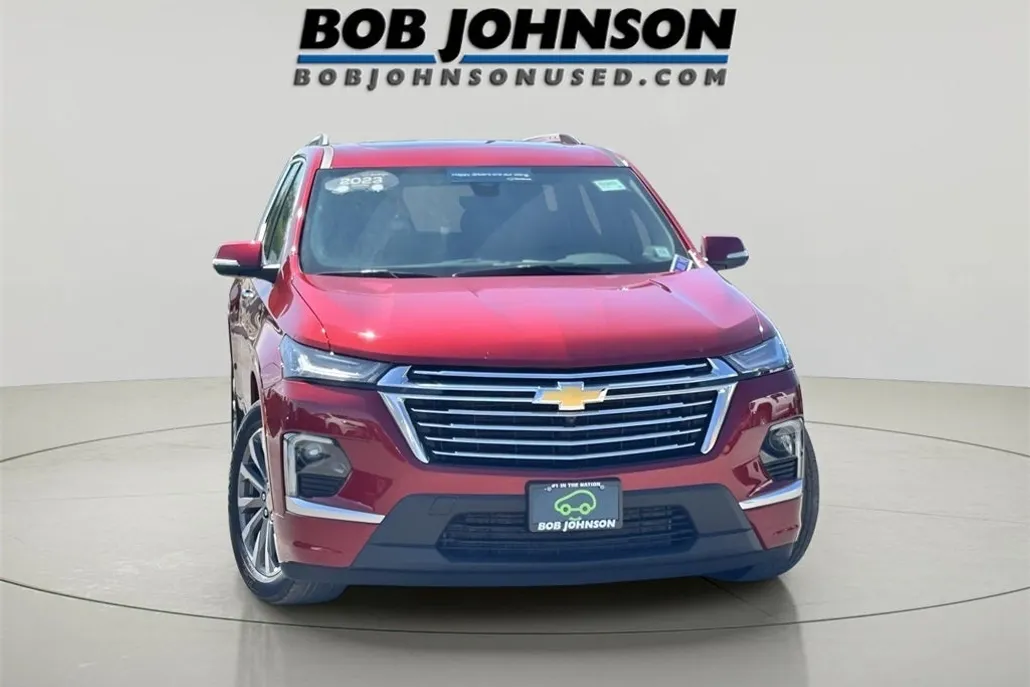 2023 Chevrolet Traverse Premier photo 1